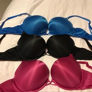 Victoria’s Secret 36C padded Miraculous bras